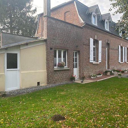 Bed and Breakfast Chez Gigi Huchenneville Екстер'єр фото